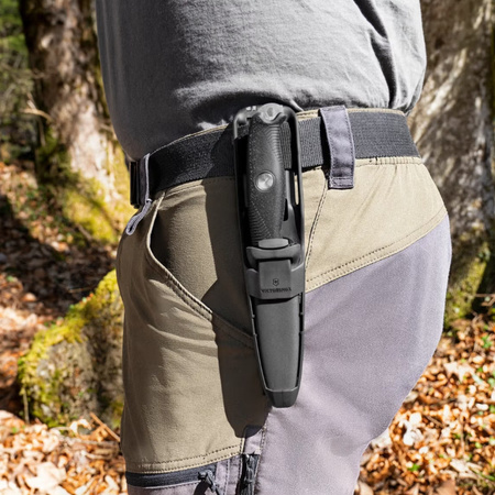 Victorinox - Nóż outdoorowy Venture Pro - Sandvik 14C28N - Czarny - 3.0903.3F