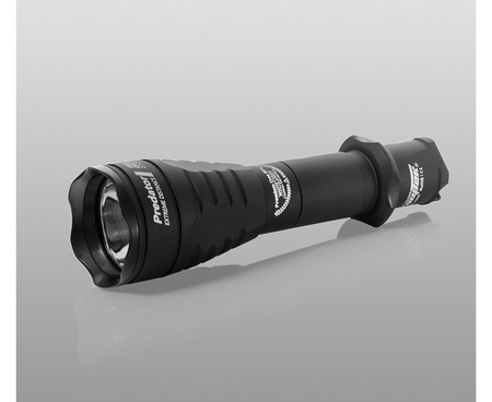 Latarka taktyczna ARMYTEK PREDATOR - white