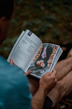 Trangia - Trangia Moment – ​​Książka kucharska Outdoor Cookbook