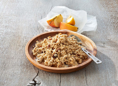 Trek'n Eat - Emergency Food - Musli z mlekiem po szwajcarsku 600g (4 porcje)