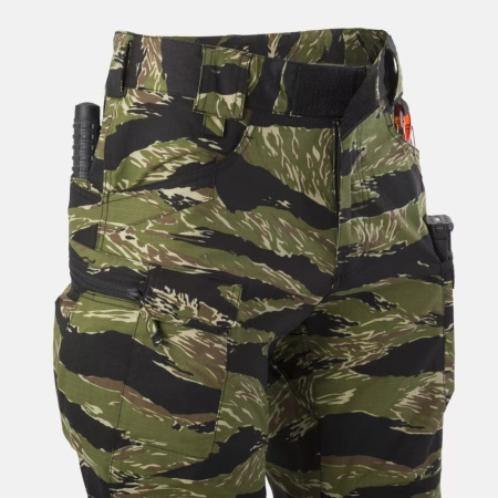 Helikon - Spodnie UTP - PolyCotton Stretch Ripstop - Czarny