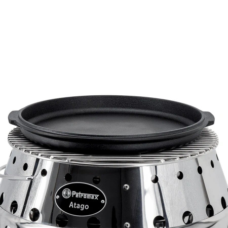 Kociołek żeliwny Petromax Dutch Oven FT4.5 Essential z płaskim dnem