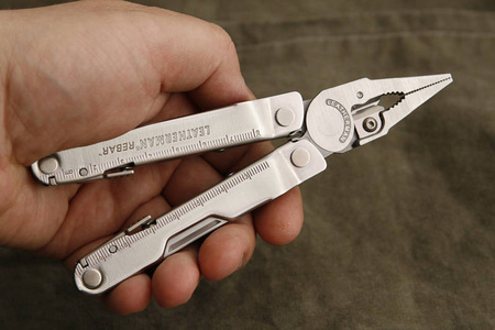 Multitool Leatherman Rebar Srebrny (831557) - 17 narzędzi