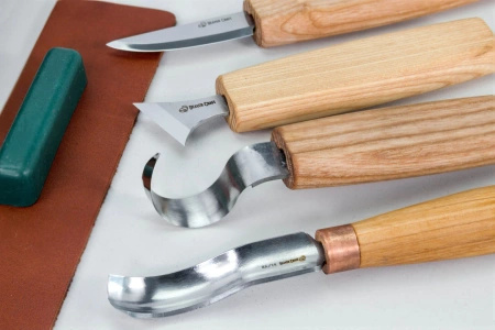 Zestaw noży do rzeźbienia z drewnianym etui - BeaverCraft S19Book
