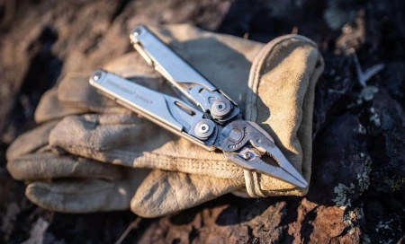 Multitool Leatherman Surge Black (831334) - 21 narzędzi