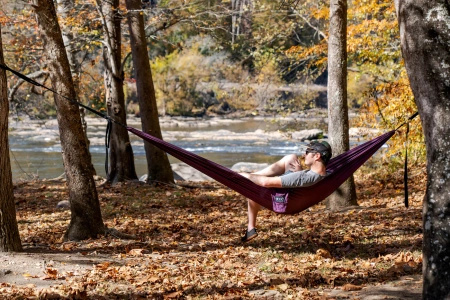 Hamak z systemem zawieszenia ENO TravelNest Hammock & Straps Combo - Plum