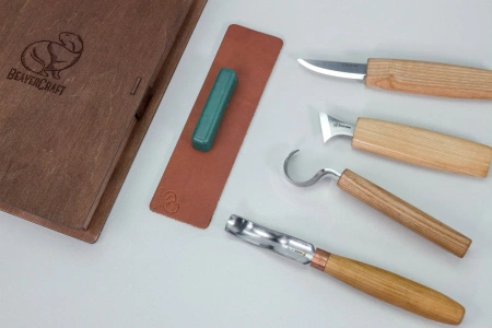 Zestaw noży do rzeźbienia z drewnianym etui - BeaverCraft S19Book