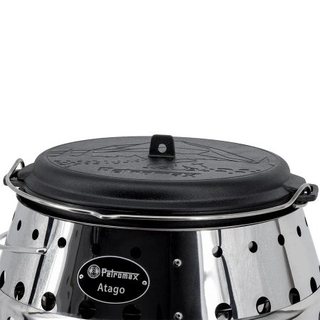 Kociołek żeliwny Petromax Dutch Oven FT4.5 Essential z płaskim dnem