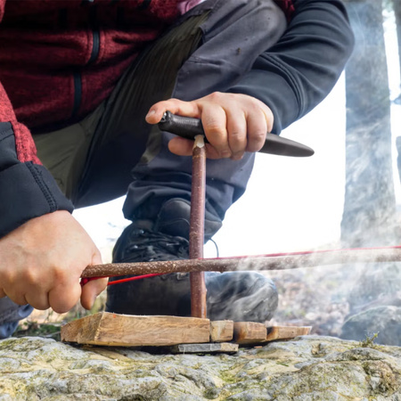 Victorinox - Nóż outdoorowy Venture Pro - Sandvik 14C28N - Czarny - 3.0903.3F