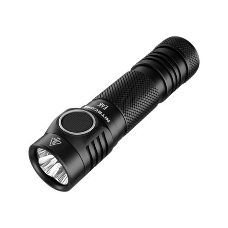 Latarka Nitecore E4K 4400 lumenów