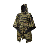 Helikon - Poncho Swagman Roll ocieplane - Tiger Stripe - PO-SMR-NL-6201A