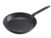 Patelnia stalowa Muurikka Heavy Metal Black Carbon Steel 24cm