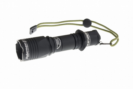 Latarka taktyczna Armytek Dobermann XP-L HI Warm