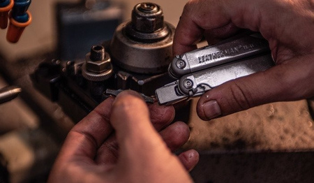 Multitool Leatherman Wave Plus (832524) stainless - 18 narzędzi